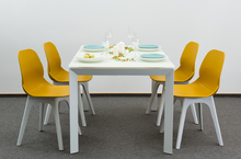 Комплект Concepto стол MATT WHITE GLASS + стулья APPLE (любой цвет)