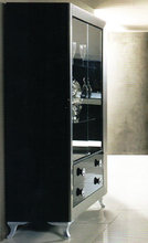 Буфет (витрина 2-х дверная) Ву Веlla Silver черный глянец/матовое серебро